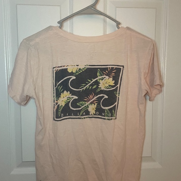 Billabong T-Shirt - Picture 2 of 2